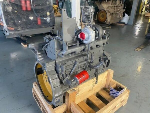 Komatsu SAA6D95 Engine - Image 5