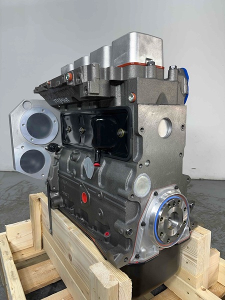 Cummins 4BT3.9 Engine