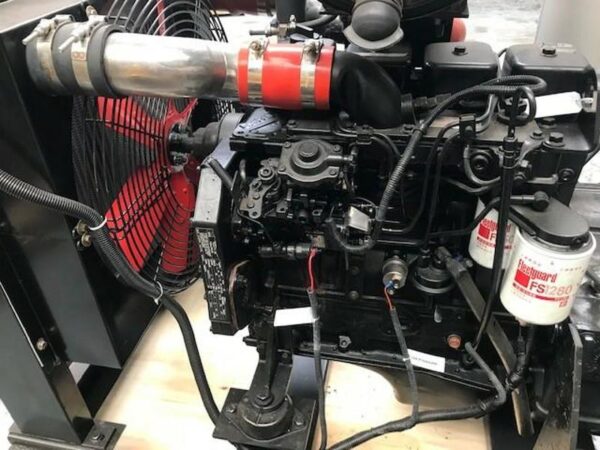 Cummins 4BT3.9 Engine