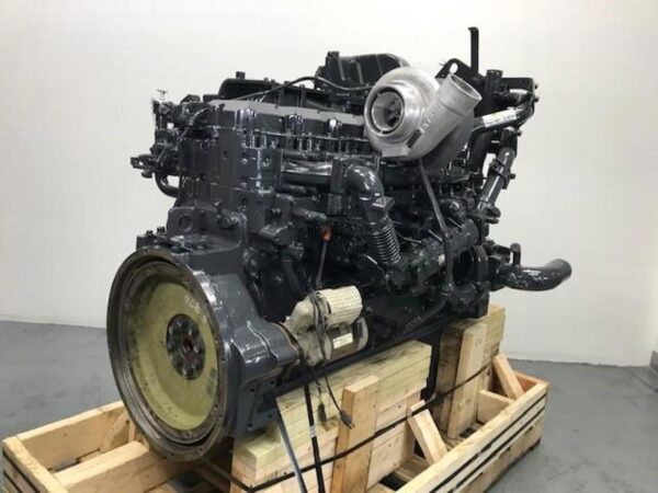 Komatsu SAA6D125E-5 Engine