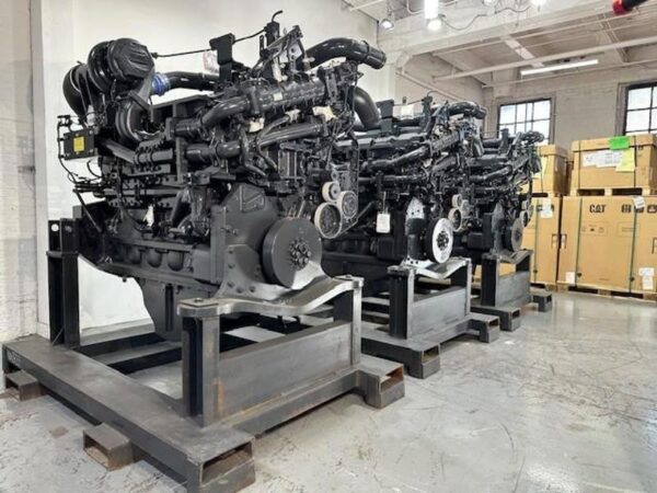 Komatsu SAA6D170E-5 Engine