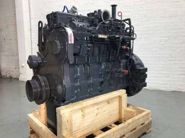 Komatsu SAA6D114E-3 Engine