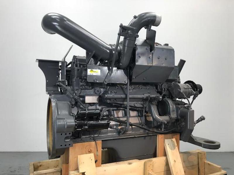 Komatsu SAA6D140E-3 Engine