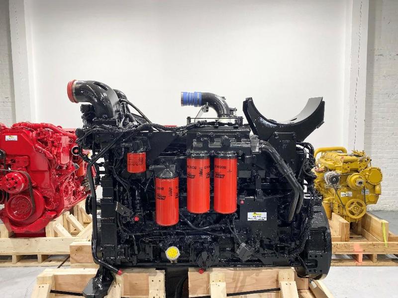 Komatsu SAA6D140E-5 Engine