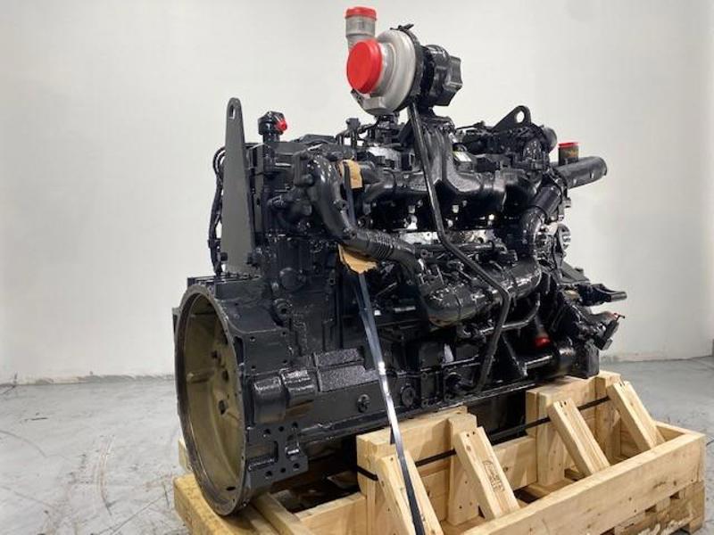 Komatsu SAA6D125E-5 Engine