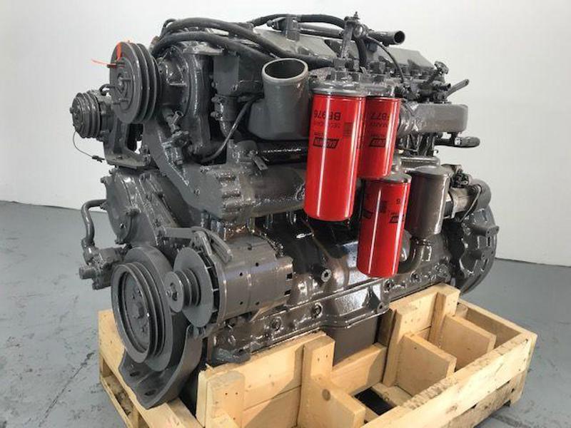 Mack E7 Engine