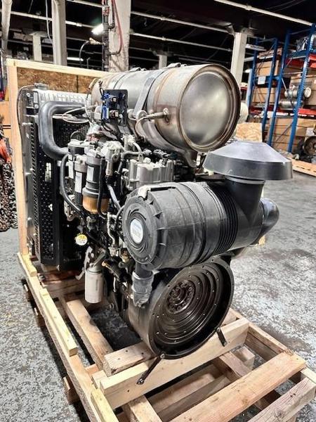Perkins 1204E-E44TTA Engine