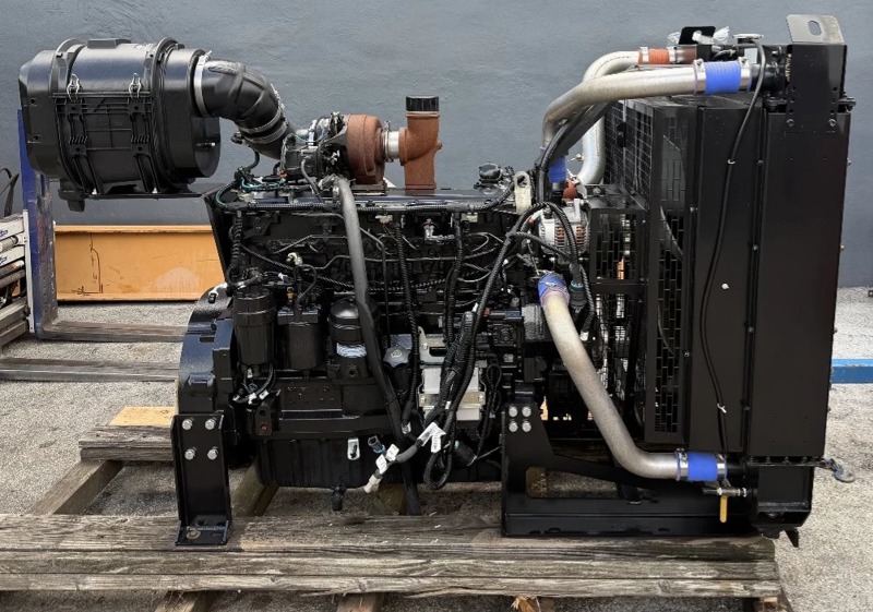Deere 6090 Engine